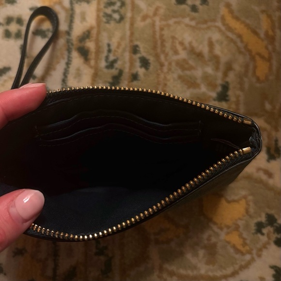 dark green corner zip wristlet - Picture 3 of 3